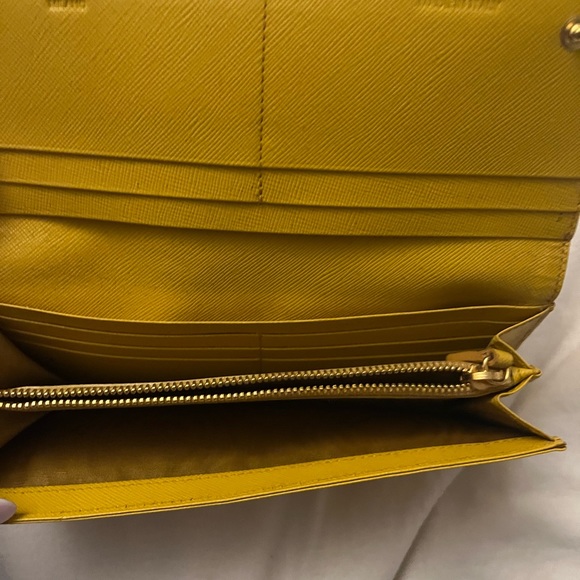 Prada wallet - Picture 4 of 5